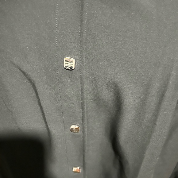 Plus Size Top - Picture 4 of 4